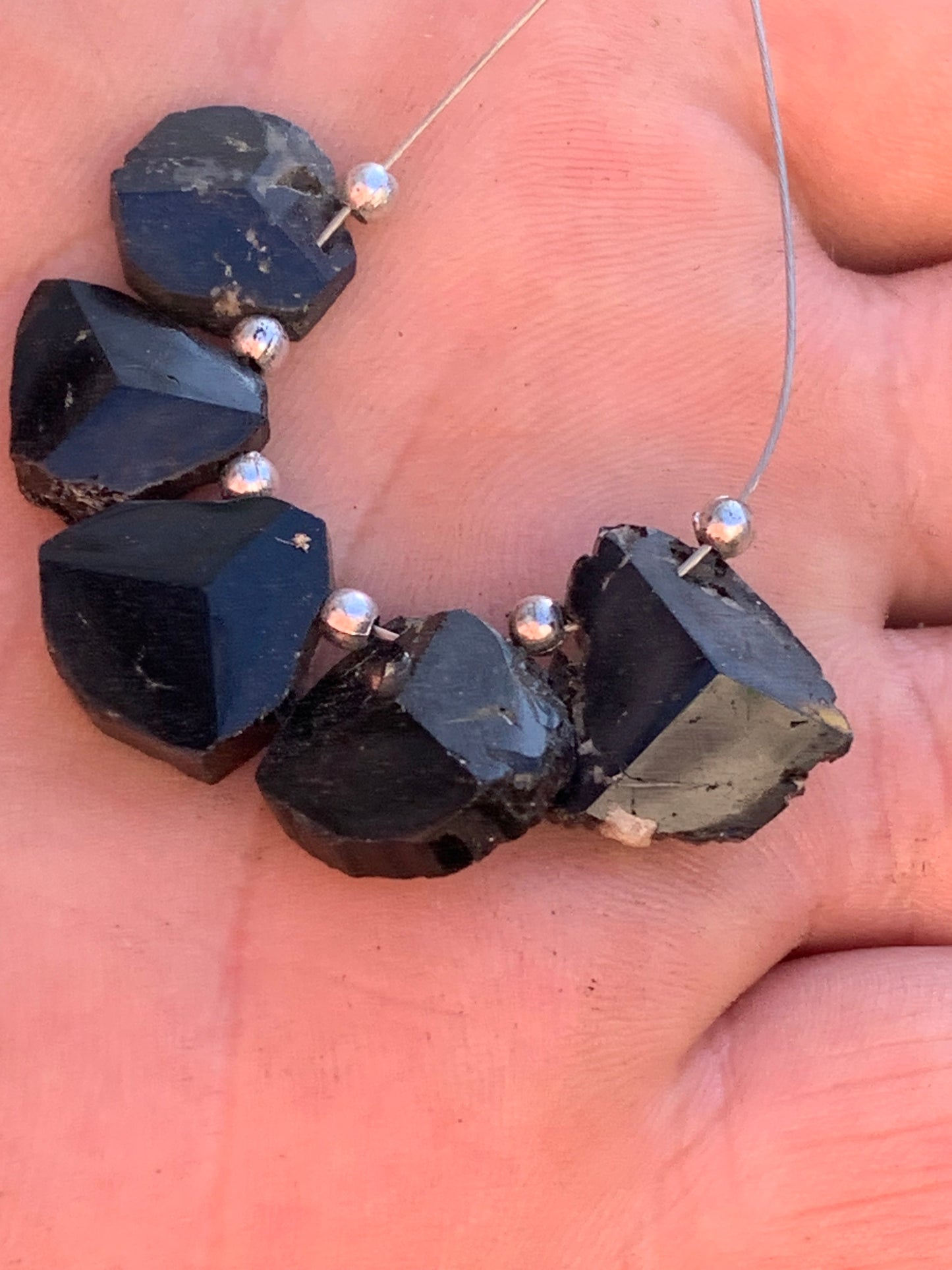 Black tourmaline, natural 3-sided head beads, sold in lots or individually, 14mm in diameter x 5mm thick on average - 7.3 grams (lot). Perfect for collection, jewelry, exhibition...