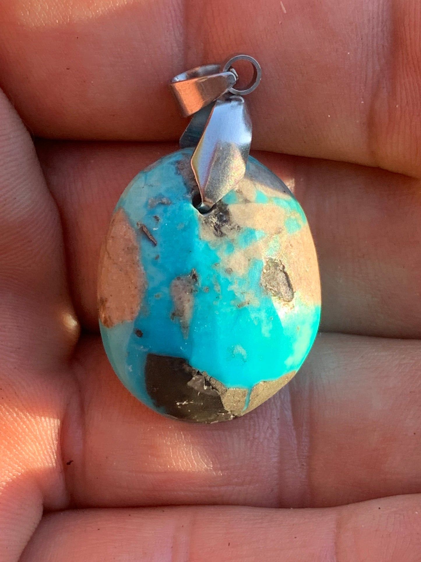 Turquoise Perse/ Iran ! Pendentif en Argent 925 de 40mm de hauteur x 20 x 12 - 8,8 grammes. Vendu avec cordon réglable de couleur noire !