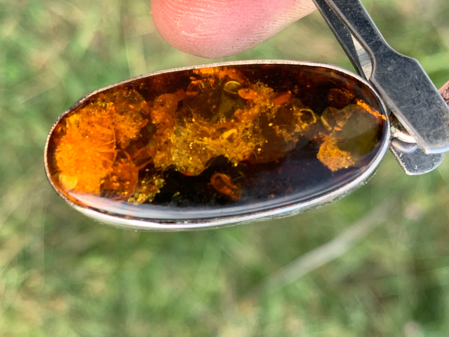 Amber, silver pendant measuring 52 x 18 x 6 mm / 6.3 grams, sold with a sliding black cord measuring 40 to 70 cm!