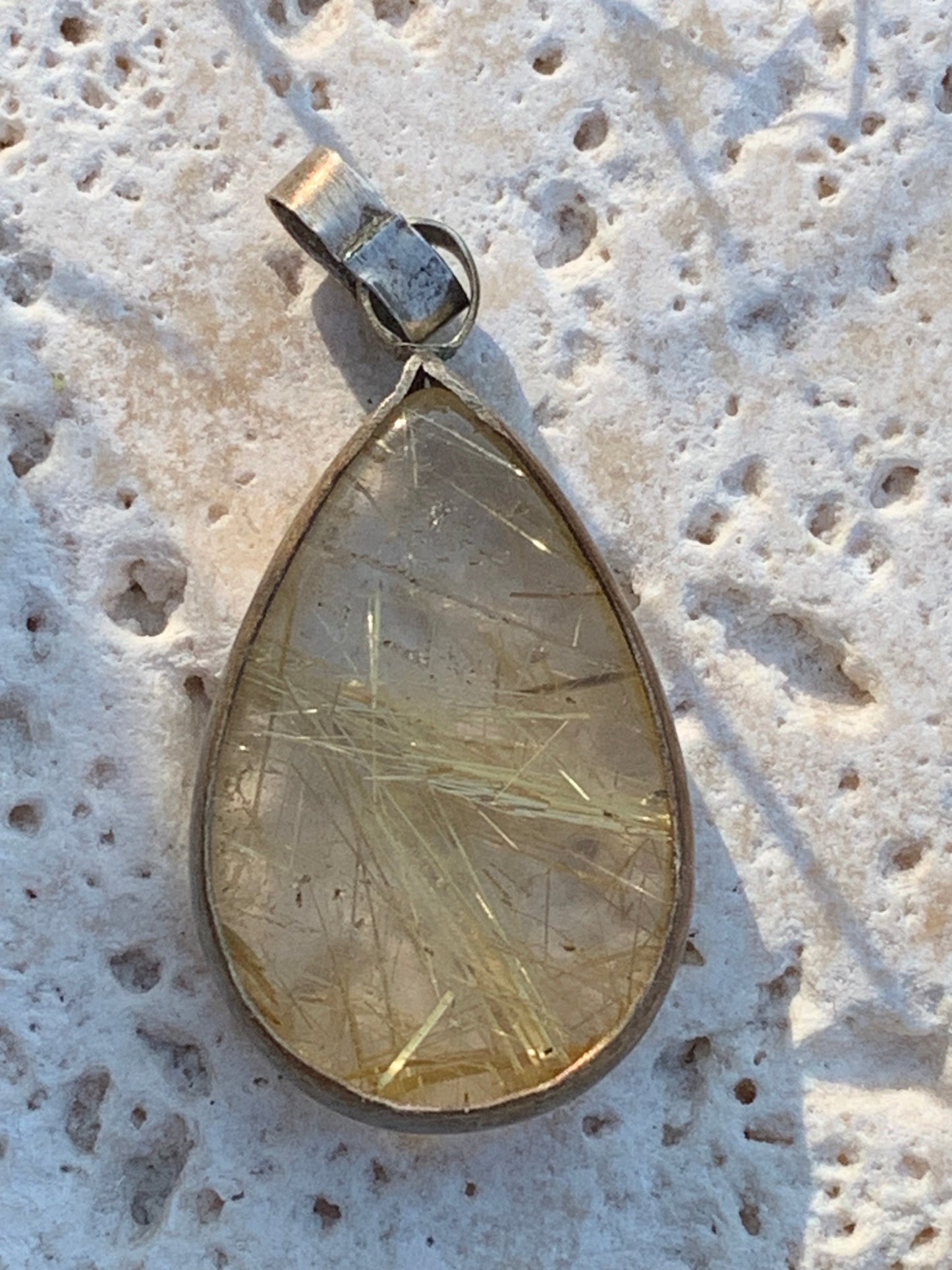 Rock crystal/quartz with golden rutiles, 35mm x 17 x 6 - 4.8 gr., perfect for jewelry, collections, exhibitions...