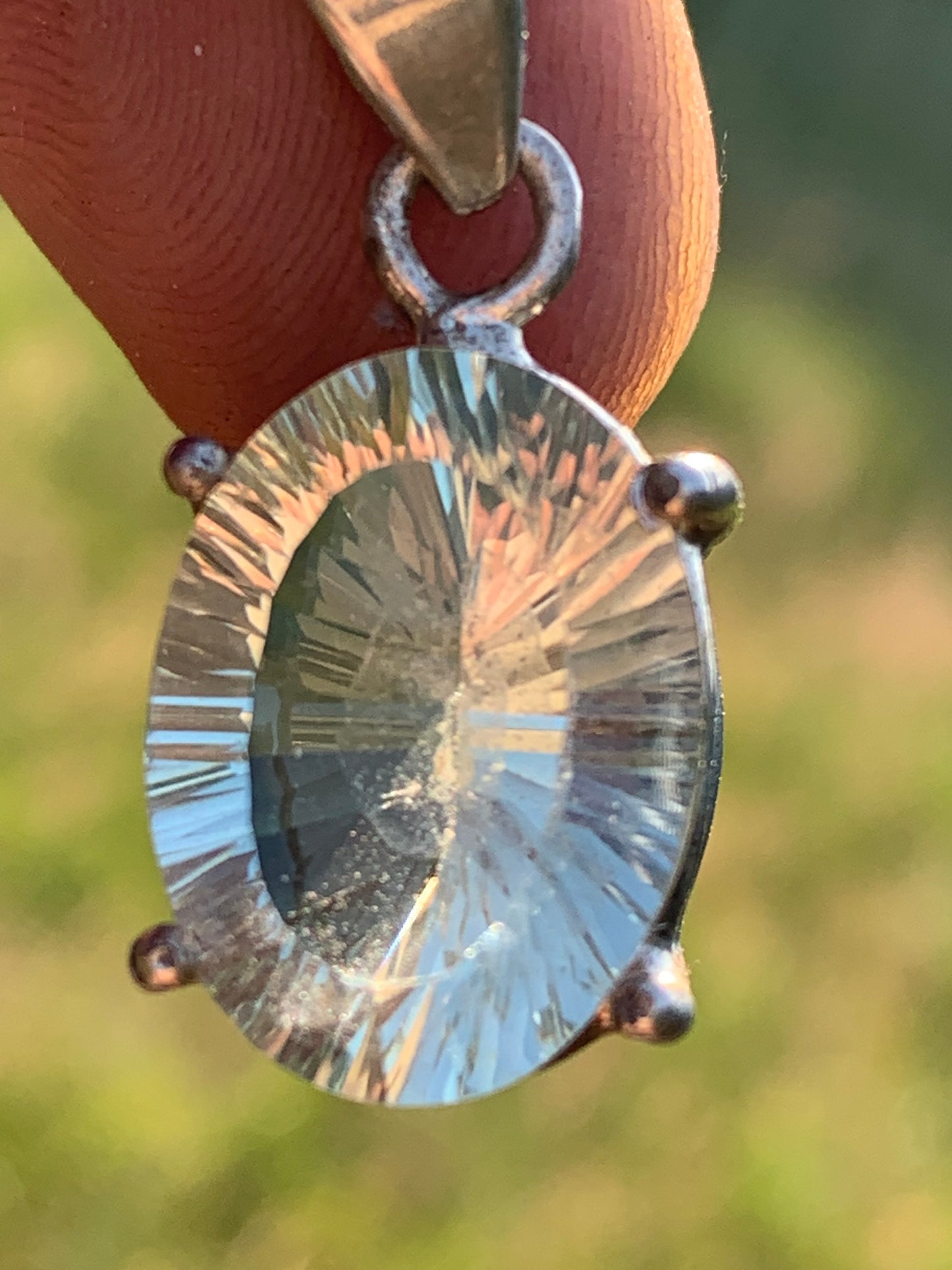 Prasiolite naturelle, superbe pendentif en Argent de 30mm x 14 x 11. Prêt à porter ou pour collection ,exposition...