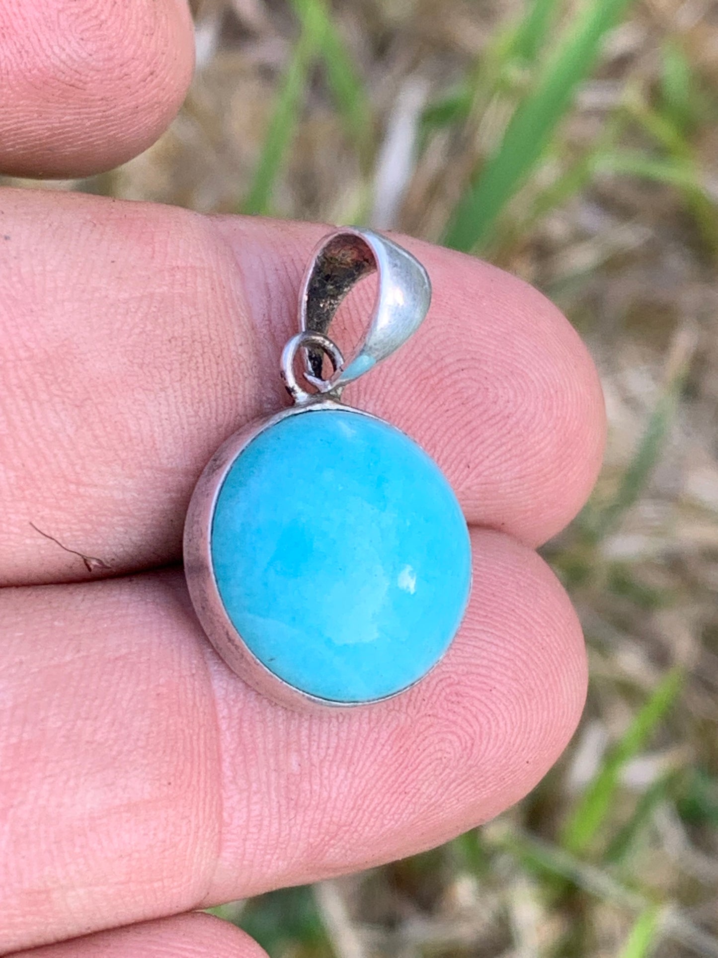 Amazonite, charmant médaillon en Argent de 26mm de hauteur x 16 x 7. Vendu avec cordon réglable de couleur noire offert !