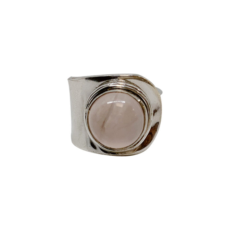 Bague en quartz rose, faîte en Argent 0.925. Superbe pierre au rose cristallin ! Taille réglable !