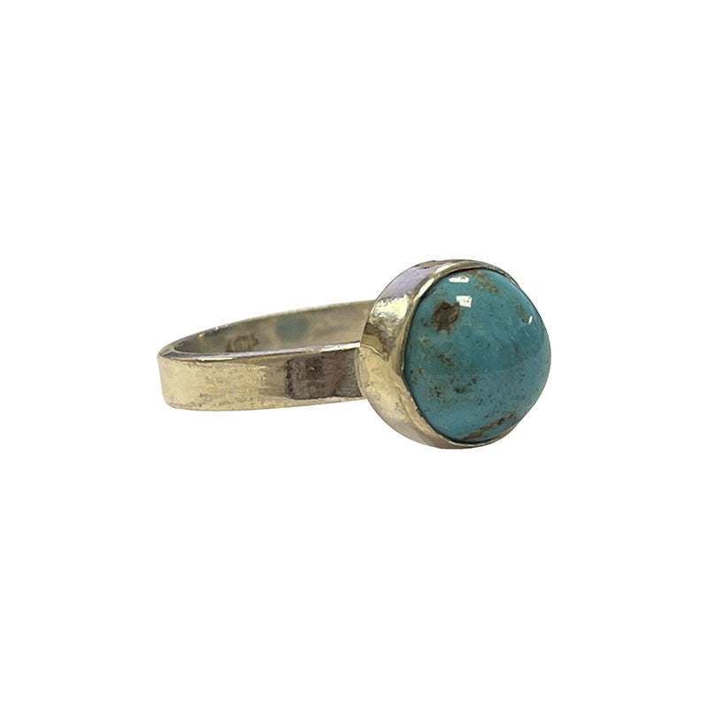 Bague en turquoise, non teintée, cabochon sertis sur anneau en Argent ! Taille disponible de 52, 54 et 56 Fr.