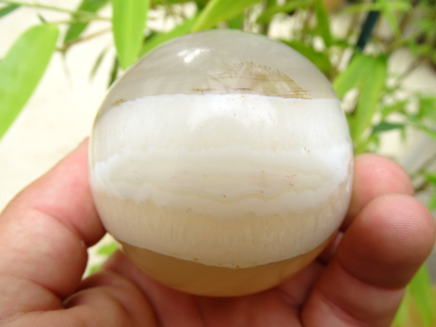 Sphère en Agate dentritique de 70 millimètres/ 449 grammes. Parfait pour la lithothérapie, collection, exposition...!