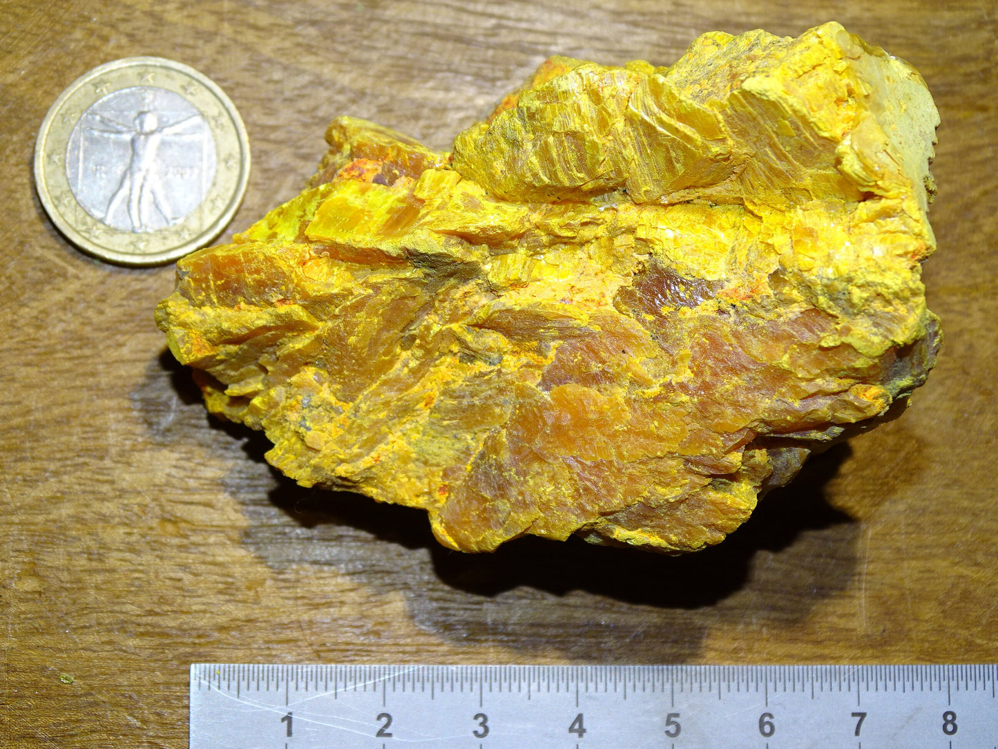 Orpiment, spéciment brut et naturel de 80 x 50 x 30 mm - 40 grammes. Magnifique pièce pour exposition, lithothérapie, collection !