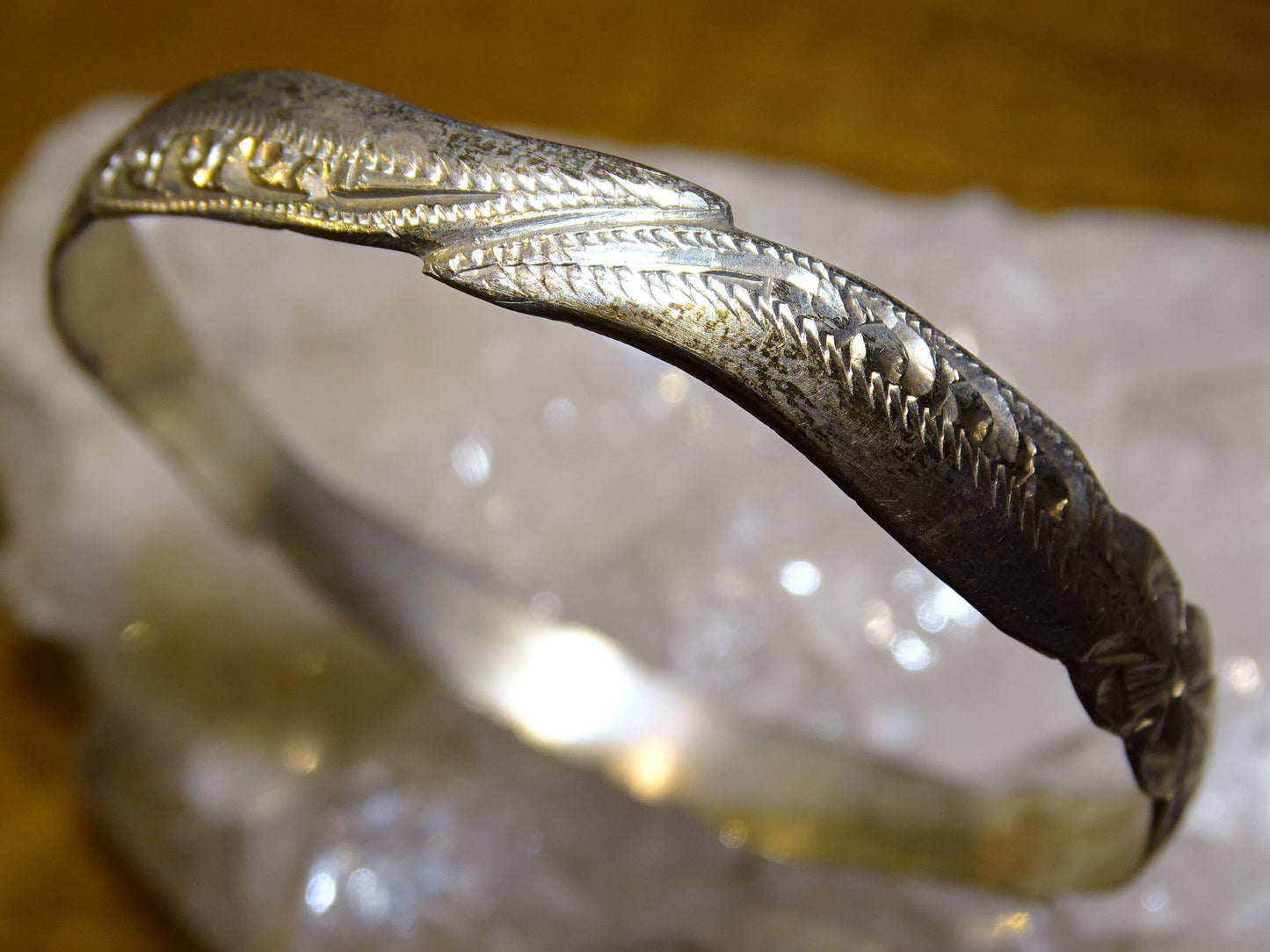 Bracelet de type 'Jonc' ou 'Manchette', fait en Argent 0.925, avec gravure et fantaisie, superbe !