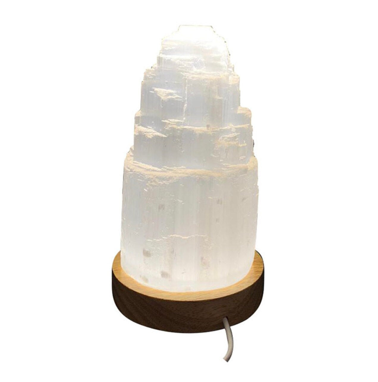 Base LED en bois avec adaptateur USB pour éclairer vos plus belles pièces. Dimensions (Ø x H) : 10 x 2 cm Puissance : 5V Vendu avec son adaptateur USB/220V. Peut être utilisé pour les lampes en sélénite, les prismes, pointes et sphères., parfait !