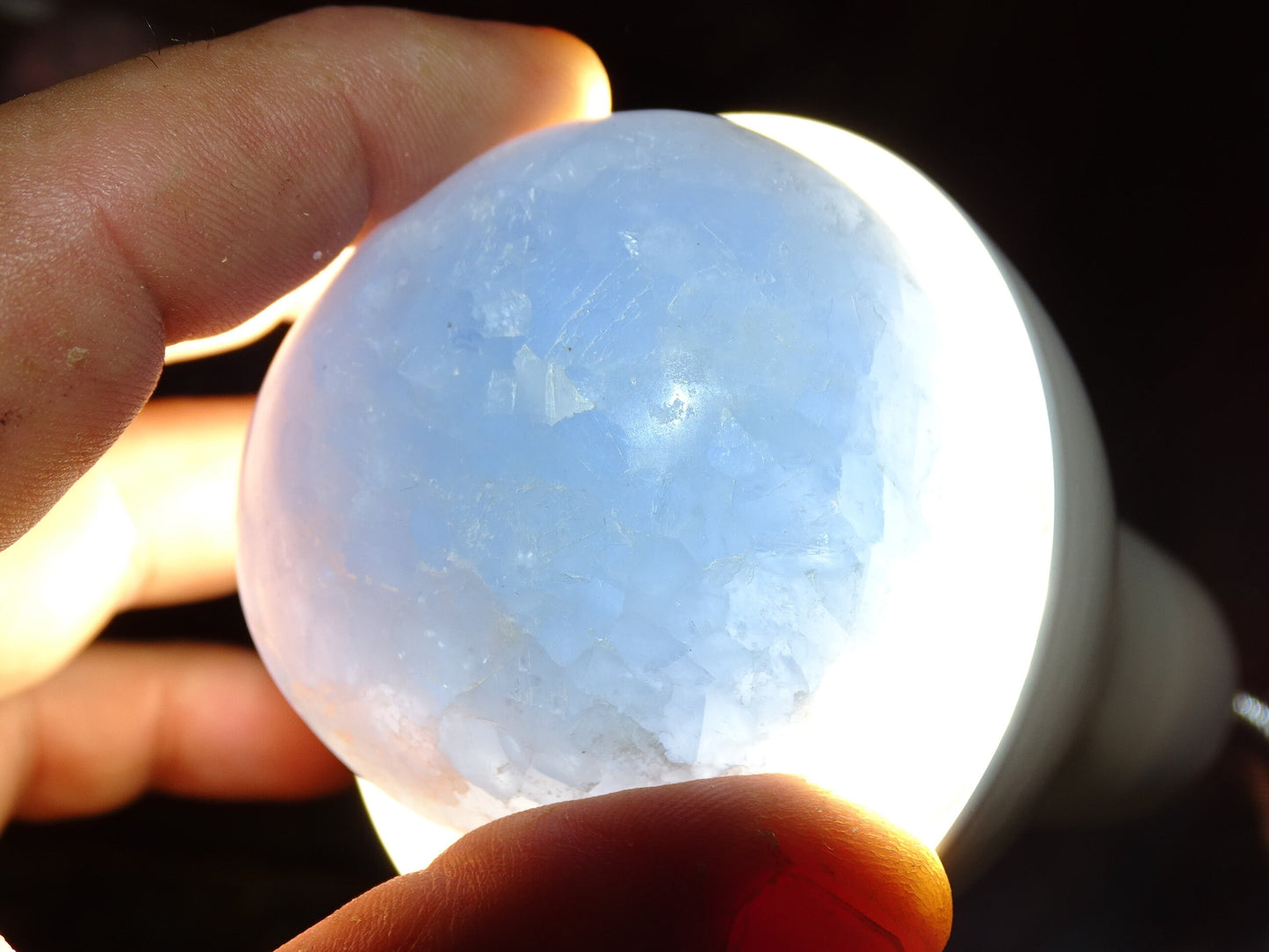 Calcite bleue, spécimens de galets XL au choix, de 50 x 40 x 30mm - 35 à 50 gr. environ !