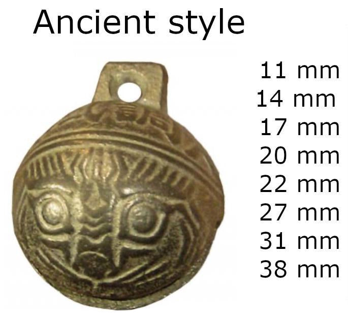 Metal bells and small bells in different styles: medieval, modern, classical... Several sizes to choose from, perfect for creating or restoring instruments and dance outfits! Size: from 11 to 38 millimeters!