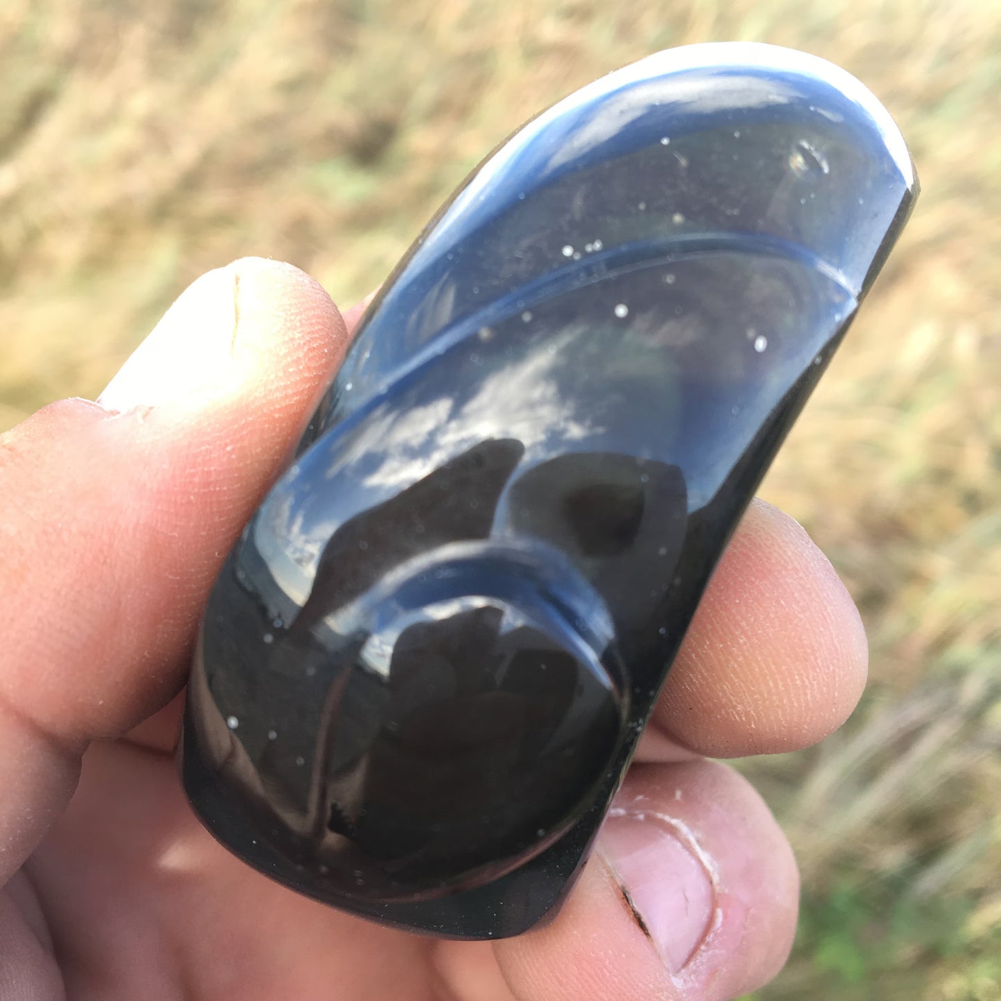 Obsidienne Doré - Pièce taillée de 50x40x25mm - 40 grammes !