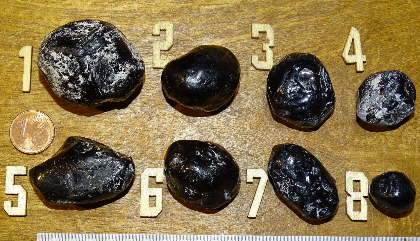 Obsidienne larme d'Apache - Pierres roulées de 15x15mm à 25x25 - 8 à 15 grammes !