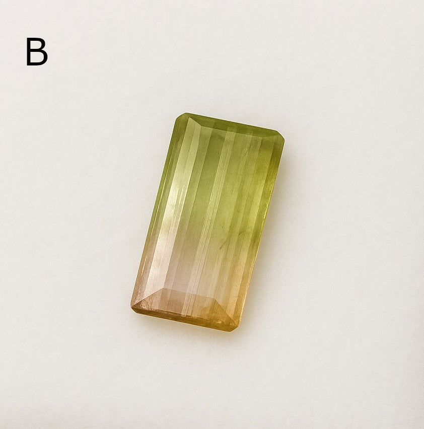 Tourmaline melon d'eau/ pastèque, 3 pierres fines au choix ou en lot de 7mm x 4 x 3 environ - 0,80 carat environ. Parfait en bijouterie, collection ,exposition...