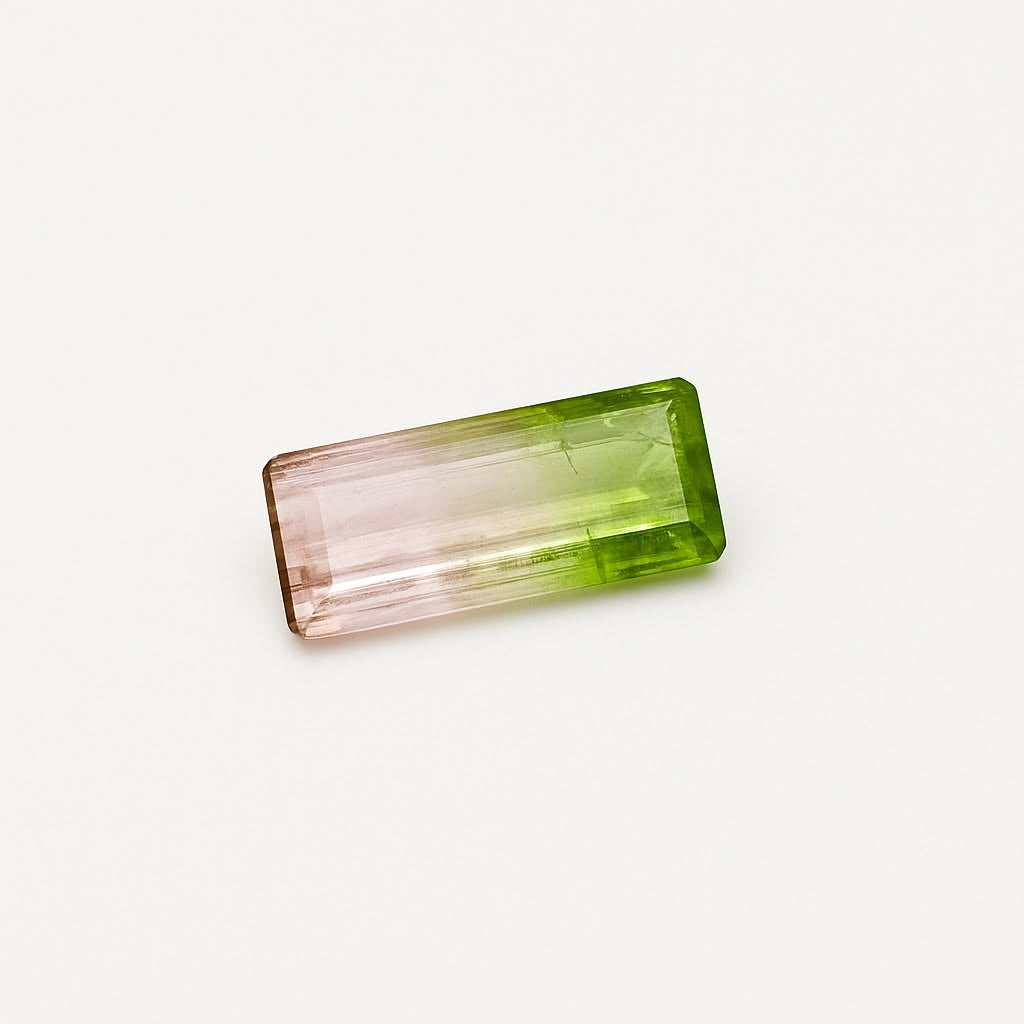 Tourmaline melon d'eau/ pastèque, 3 pierres fines au choix ou en lot de 7mm x 4 x 3 environ - 0,80 carat environ. Parfait en bijouterie, collection ,exposition...