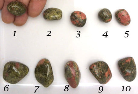 Jaspe Unakite - Pierres roulées de 10 à 20 grammes - de 30 x 40 x 15mm !