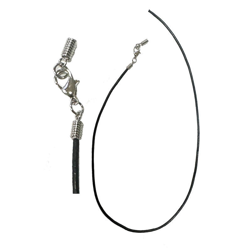 Cordon en fil de cuir de 1,5 mm de diamètre. 43 cm avec rajout de 5cm en chainette métallique, diverses couleurs au choix, bonne qualité, parfait pour assortir vos pendentifs préférés !