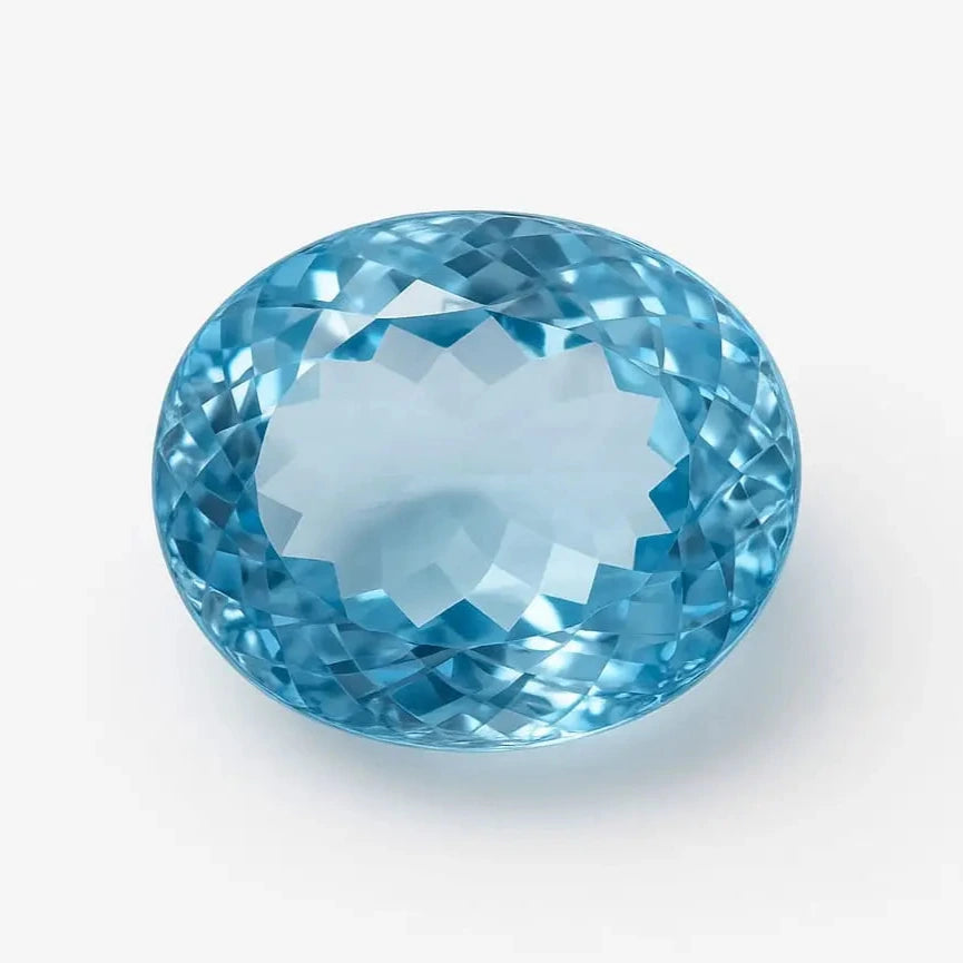 Exceptional natural blue topaz, 17.92 carats. Size: 16.77 x 13.76 x 9.49 mm. Perfect for collections, jewelry, and displays.