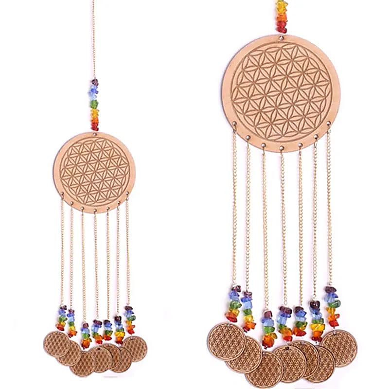 Flower of Life wood chime with 7 chakra beads! 8 centimeters in diameter and 40 centimeters in length - 42 grams. Simple, elegant, and effective!
