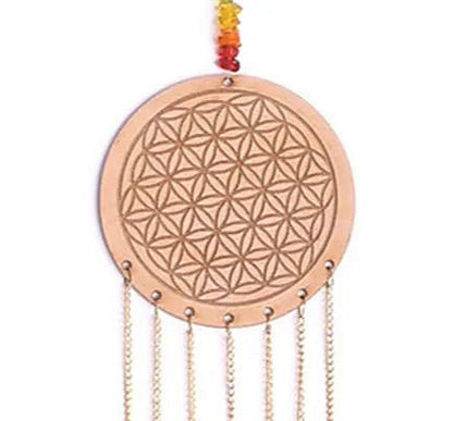 Flower of Life wood chime with 7 chakra beads! 8 centimeters in diameter and 40 centimeters in length - 42 grams. Simple, elegant, and effective!