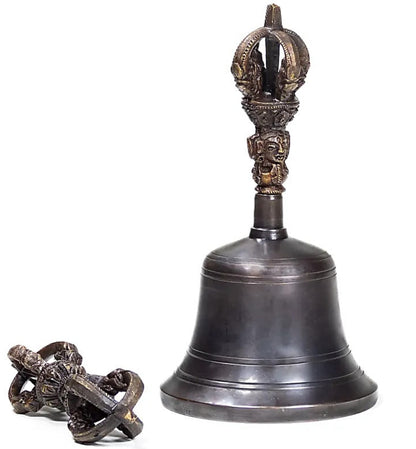 Dorje and bell made of high-quality plain bronze. The sound is exceptionally clear and lasts twice as long as a brass bell. This bell can also be turned with a stick, much like a singing bowl.