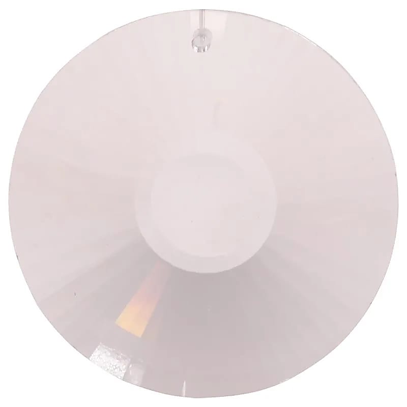 Cristaux Feng Shui, de 4,5 cm, apportent la lumière et la vie dans votre maison! L'arc en ciel sera multiplier par les nombreuses surfaces, dans les couleurs de l’arc en ciel, projetées et dansant dans toute la pièce !