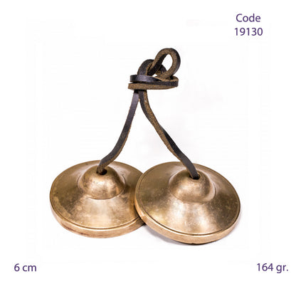 Tibetan Cymbal (Tingsha/ Ding-Sha's), smooth model, 3 sizes to choose from from 6 to 7.5 cm. Used as musical offerings in spiritual practices and meditation!