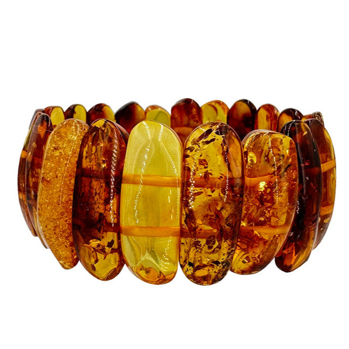 Amber, beaded bracelet in the shape of 'rectangular plates', approximately 30 x 10 x 10 millimeters, 18 centimeters long. High-strength elastic thread, superb beads, light and incredibly soft!