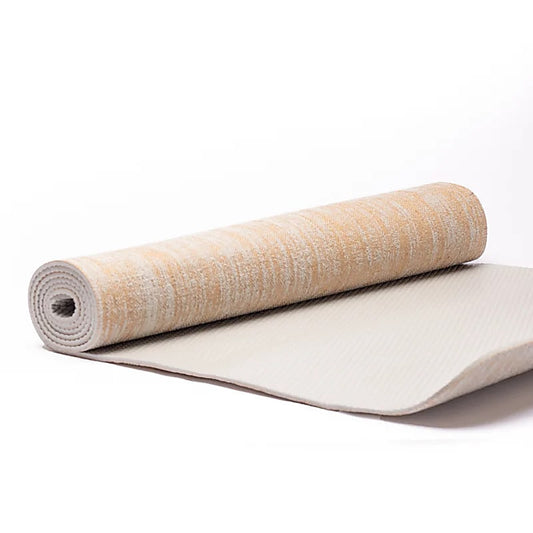 TPE yoga mat, 80% PVC and 20% jute. 61x183x0.5cm. 1.550 kilograms. Excellent grip, flexible and lightweight. Suitable for light to medium intensity yoga styles, such as Hatha and Yin Yoga!