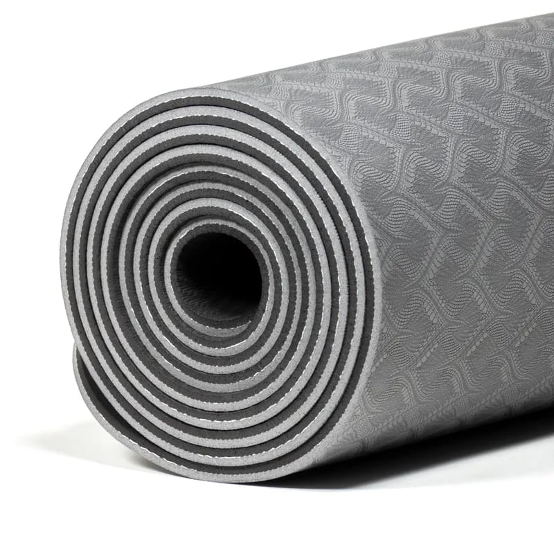 Tapis de yoga TPE de 61x183x0.5 cm - 950 grammes Qualité extrêmement durable, flexible et léger. Structure cellulaire dense ultra-hygiénique avec excellente adhérence. Convient aux formes de yoga d'intensité légère à moyenne, comme le Hatha et Yin Yoga !