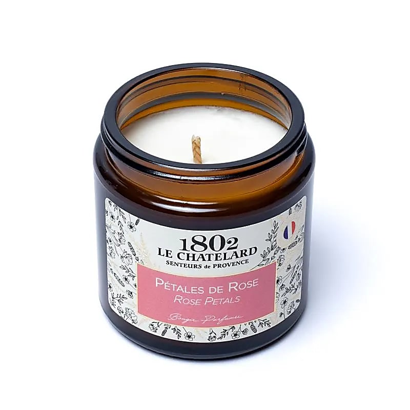 Bougie de chez 'Le Chatelard' fait en France.  7x6.5 cm - ± 20 à 25H de combustion - 80 grammes ! Haute qualité, 6 parfums au choix !
