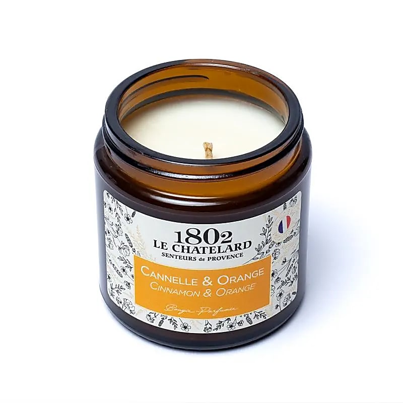 Bougie de chez 'Le Chatelard' fait en France.  7x6.5 cm - ± 20 à 25H de combustion - 80 grammes ! Haute qualité, 6 parfums au choix !