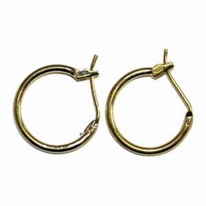 Hoop earrings/Creole earrings measuring 15 or 20 millimeters. Sold in silver- or gold-plated copper!