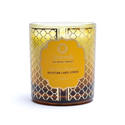 Bougie ayurvédique au beurre de coco et cire de soja de haute qualité, parfumée avec les meilleures huiles essentielles. 8x7x7cm - 155 gr. - ±55H de combustion. Moins de fumée et de suie grâce à la mèche en coton !