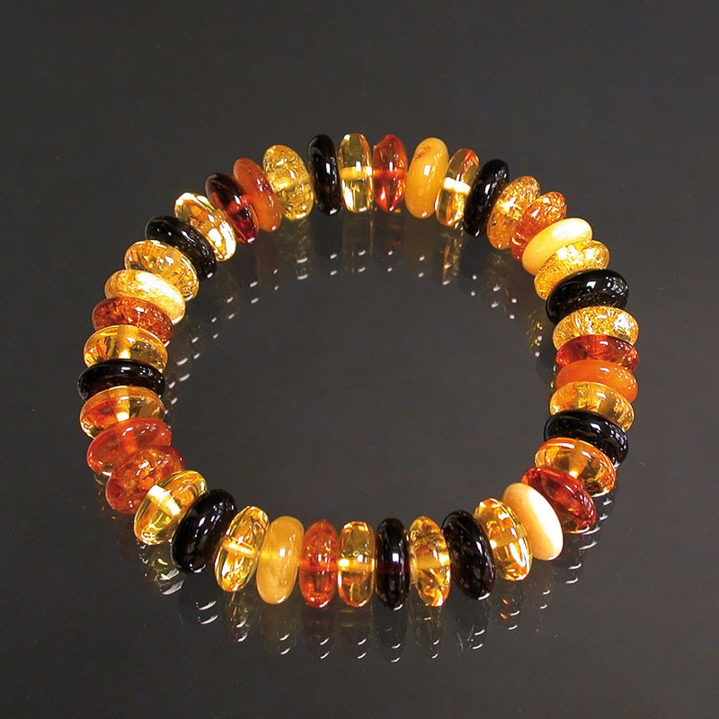 Amber, 9-millimeter 'lozenge' bead bracelet, 18 centimeters long. AA to AAA quality, high-strength elastic thread, superb beads, lightweight and incredibly soft!
