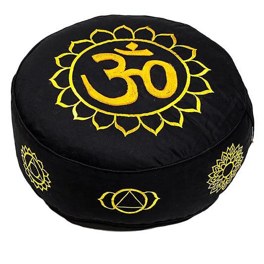 Meditation or yoga cushion with Om motif. Size: 33 centimeters in diameter x 13 centimeters in height. 2300 grams. From Yogi &amp; Yogini, made in India!