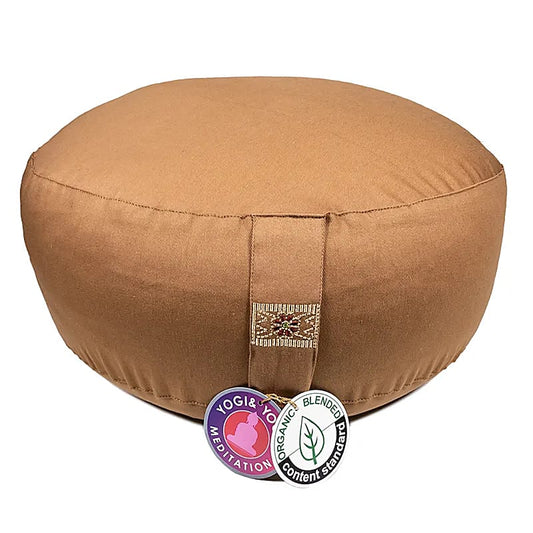 Coussin de Méditation/ Yoga, en coton biologique (OCS). 33 centimètres de diamètre x 17 centimètres de hauteur. 2300 grammes. De chez Yogi & Yogini, fait en Inde !