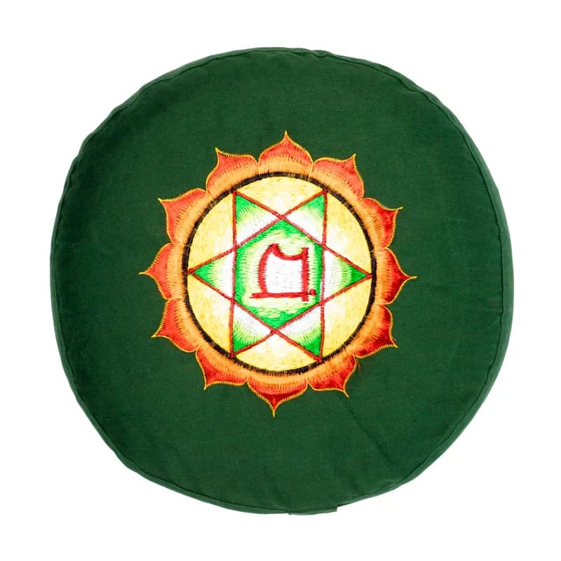 A selection of meditation or yoga cushions in the colors of the 7 chakras, made of organic cotton (OCS). 33 centimeters in diameter x 13 centimeters in height - 2300 grams. From Yogi &amp; Yogini, made in India! Cushions sold individually or in sets of 7!