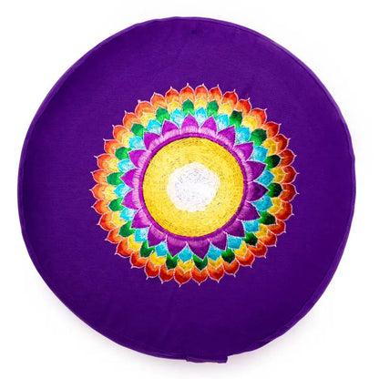 A selection of meditation or yoga cushions in the colors of the 7 chakras, made of organic cotton (OCS). 33 centimeters in diameter x 13 centimeters in height - 2300 grams. From Yogi &amp; Yogini, made in India! Cushions sold individually or in sets of 7!
