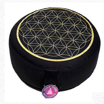 Coussin de Méditation ou de Yoga avec motif de la fleur de vie. Taille 33 centimètres de diamètre x 13 centimètres de hauteur. 2300 grammes. De chez Yogi & Yogini, fait en Inde !