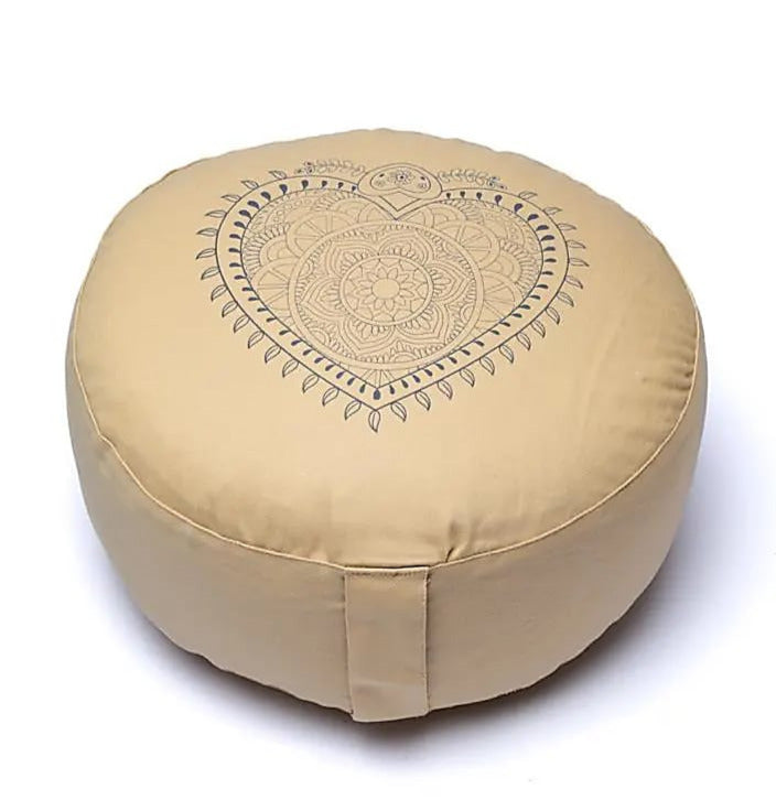 Coussin de Méditation/ Yoga, en coton biologique (OCS). 33 centimètres de diamètre x 17 centimètres de hauteur. 2100 grammes. De chez Yogi & Yogini, fait en Inde !