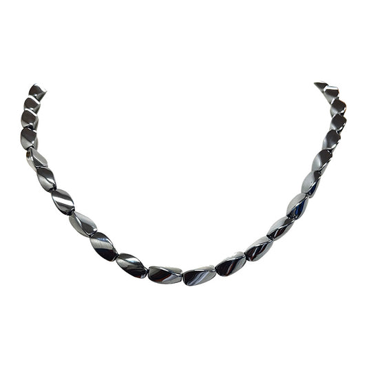 Hématite, perles 'Twist' de 8 x 6 millimètres, vendu en fil de perle, en bracelet de 17 à 21 cm, ou en collier de 42 cm. 3 finitions au choix pour le système de fermeture (Argent, plaqué or, argenté) !
