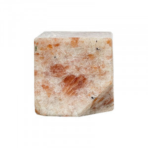Selection of 'floating' stone cubes (1 corner cut off), 350 to 400 grams / 4.5 to 5 centimeters in diameter. Very good quality, beautiful finishes, perfect!