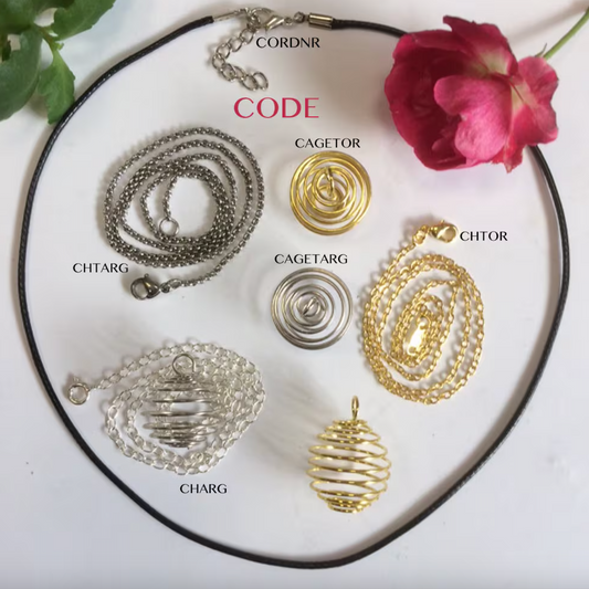 Pendentif/ Cage à pierre 'ressort', pour pierre ou perle jusqu'à 24mm. Fait en laiton, finition doré ou argenté ! Vendu avec ou sans chaînette assortie de 45 centimètres de longueur !