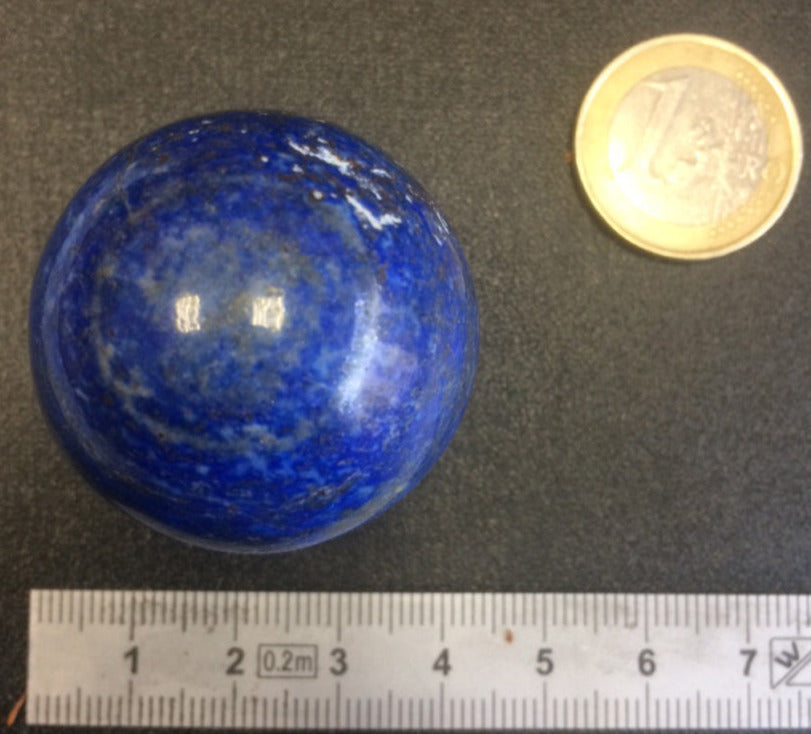 Sphère en lapis lazuli, pièces au choix de 45 millimètres - 150 gr. La pierre des Pharaons, un bleu envoûtant ! Parfait pour la lithothérapie, collection, exposition...!