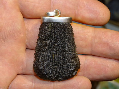 Moldavite - Pendentif de qualité supérieure en Argent, poids : 27 grammes. Ø 40x30x10 mm. Rare et magnifique !