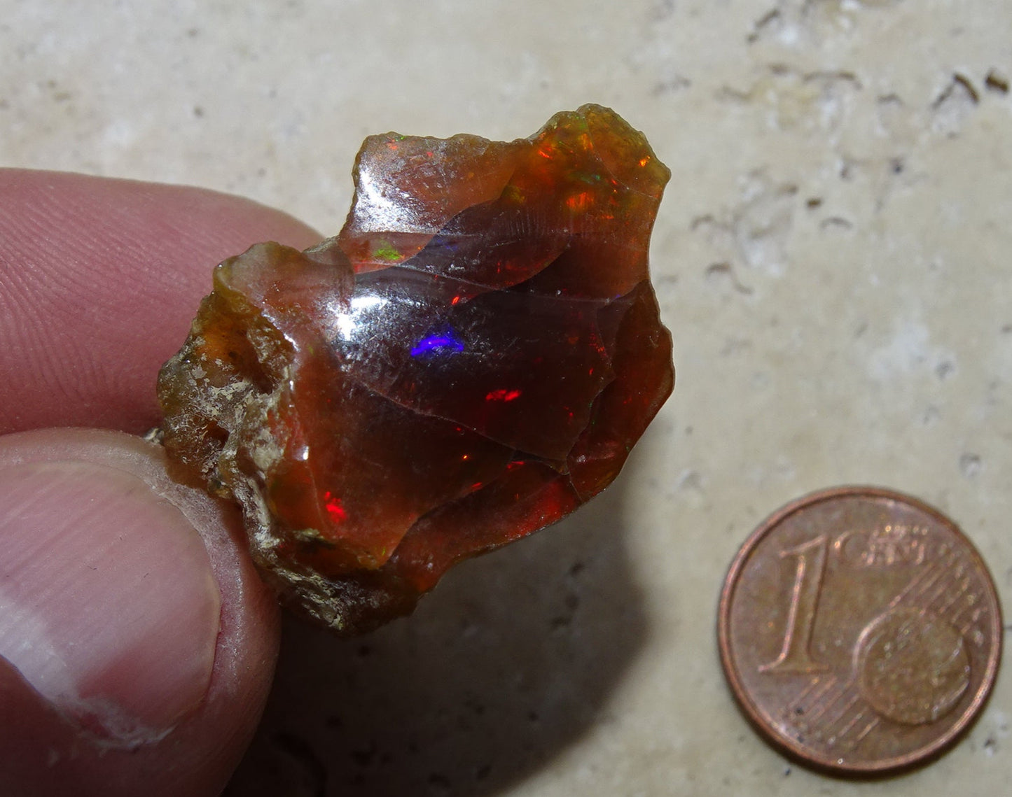 Opale Welo d’Éthiopie - Sélection de spécimens bruts de 1 à 7,5 grammes, de 10x10x0,5mm à 35x25x20. Très belle pièce, parfait en collection ,bijouterie, exposition...