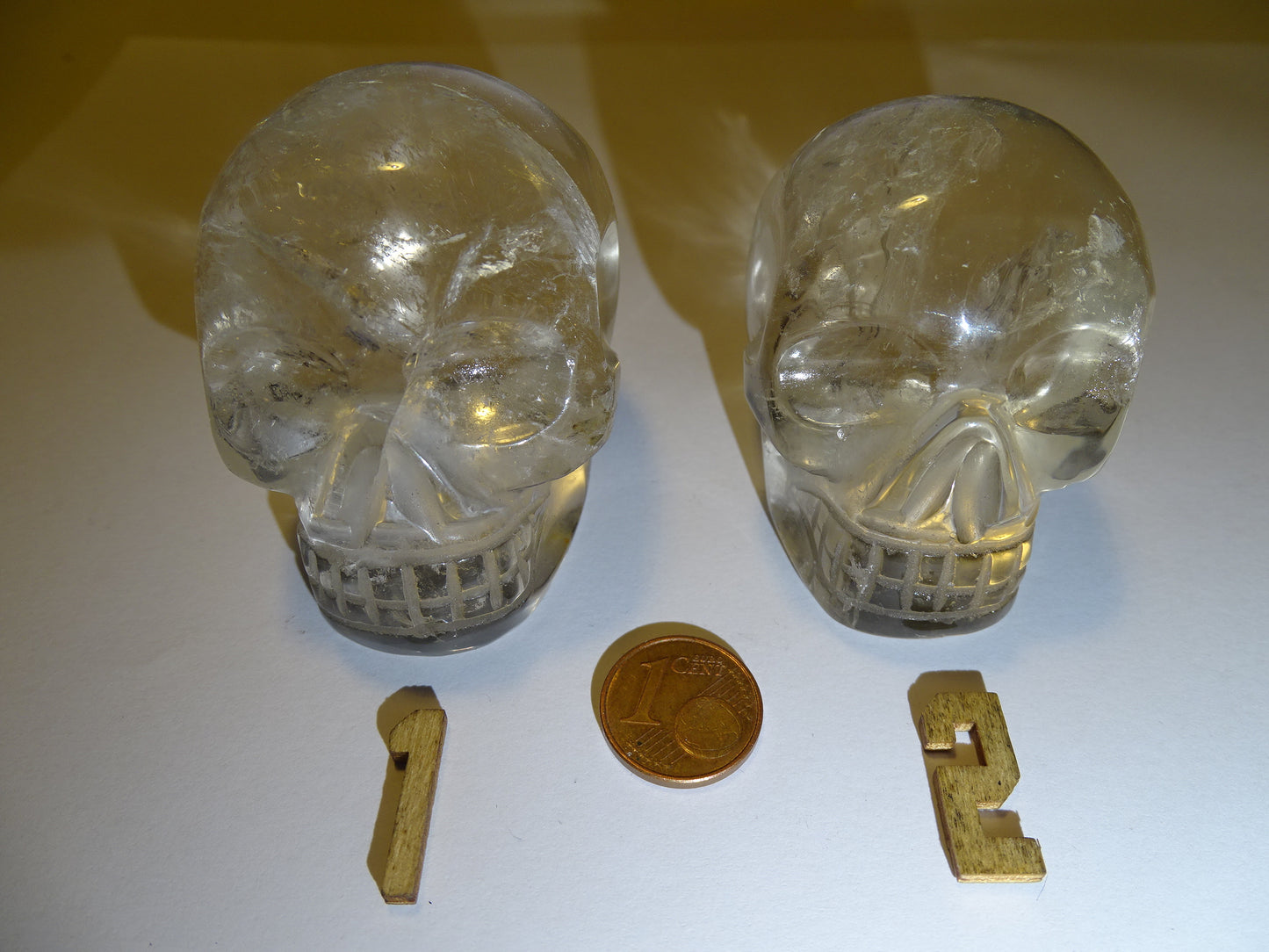 Crânes en Cristal de roche (quartz), 2 pièces au choix de 57 à 50mm. Fait main, très belle qualité !