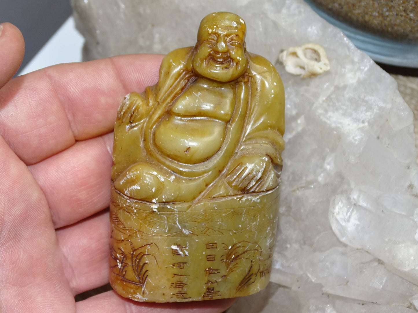 Ancien 'timbre'/tampon encreur en pierre sculptée avec représentation de Bouddha. 91cm x 5 x 2 / 180 gr. Très belle pièce des années 70/80 !