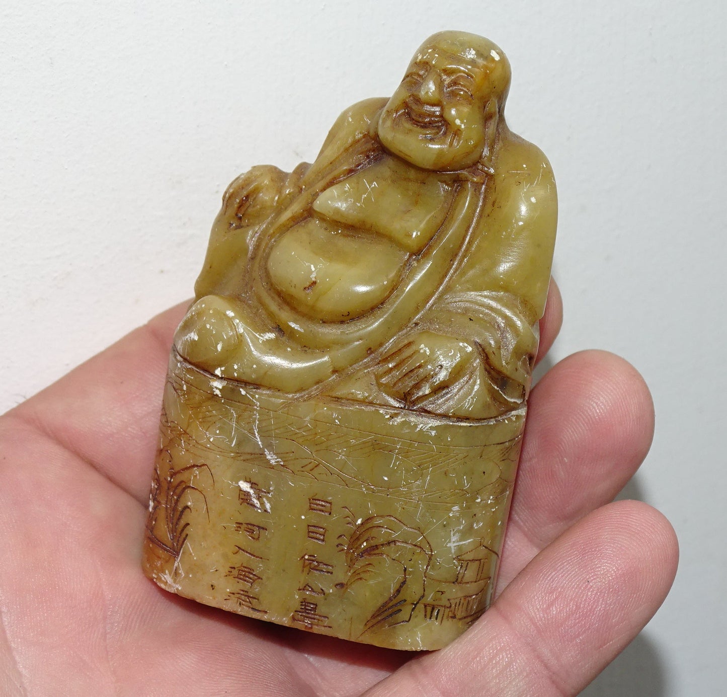 Ancien 'timbre'/tampon encreur en pierre sculptée avec représentation de Bouddha. 91cm x 5 x 2 / 180 gr. Très belle pièce des années 70/80 !