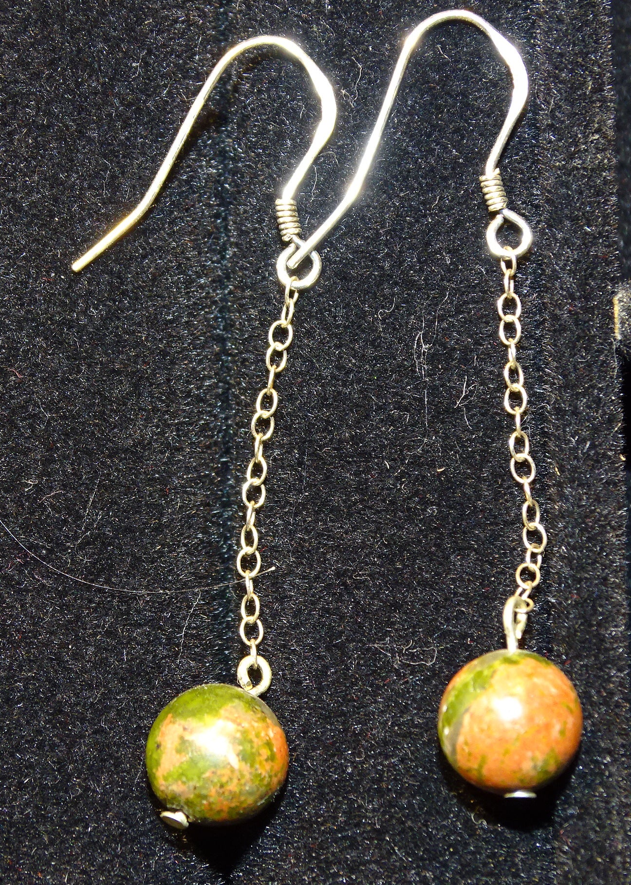 Boucles d'oreilles - Collection 'Perles & chaînes', concept Gem & Zen, qualité AA à AAA, montées par "Gem & Zen". Vendu en finition Argent, laiton ton Argent ou doré + options pour des choix de montures, parfait !